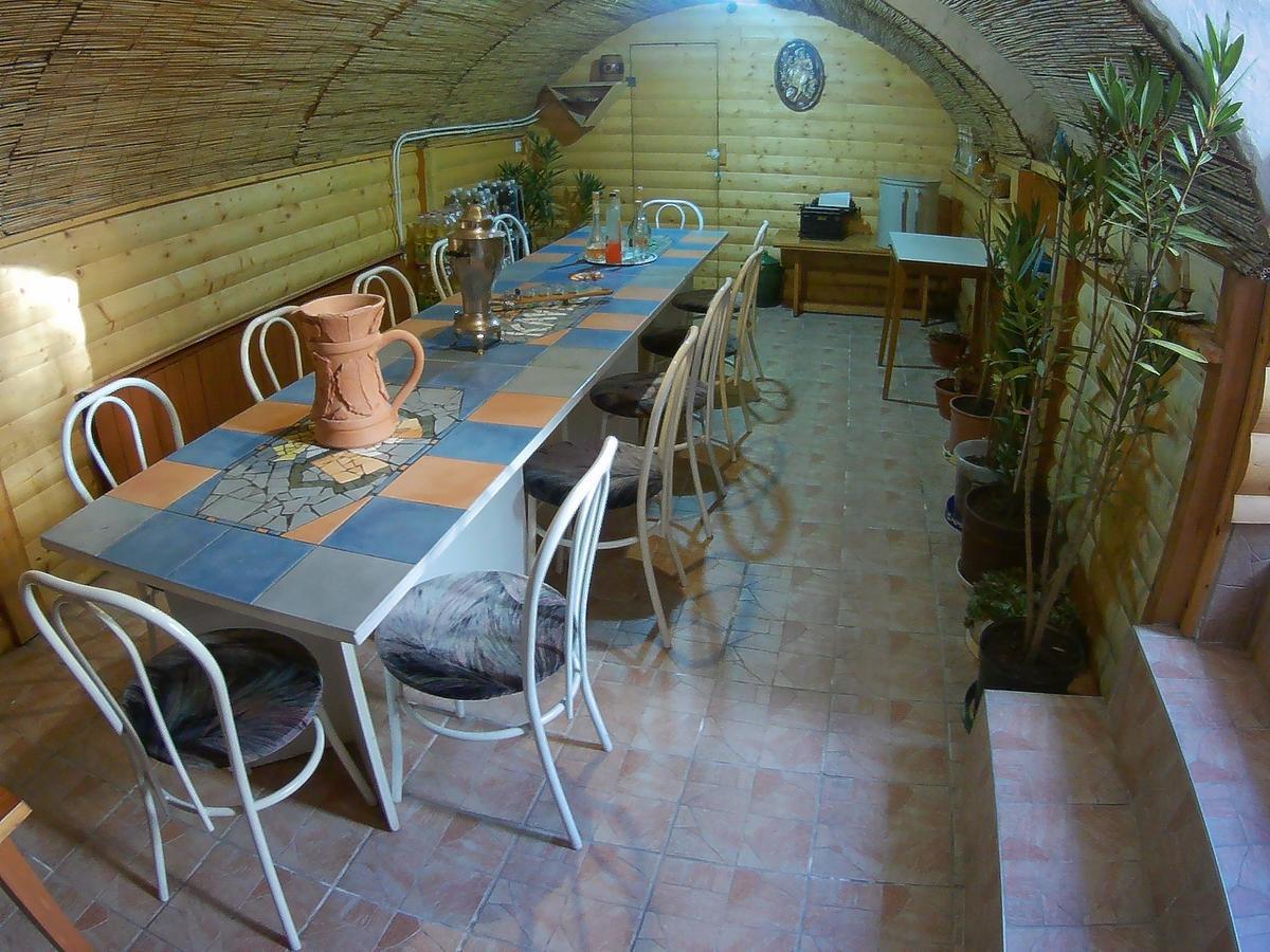 Szlavi Apartman Бая Экстерьер фото